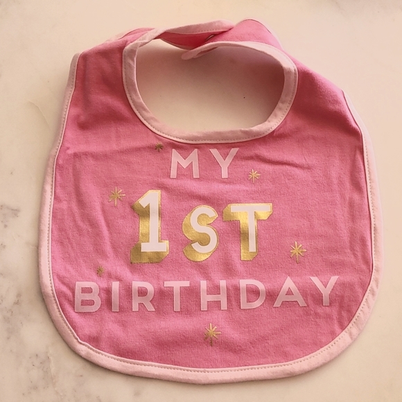 My 1st Birthday Pink Bib - Picture 1 of 2